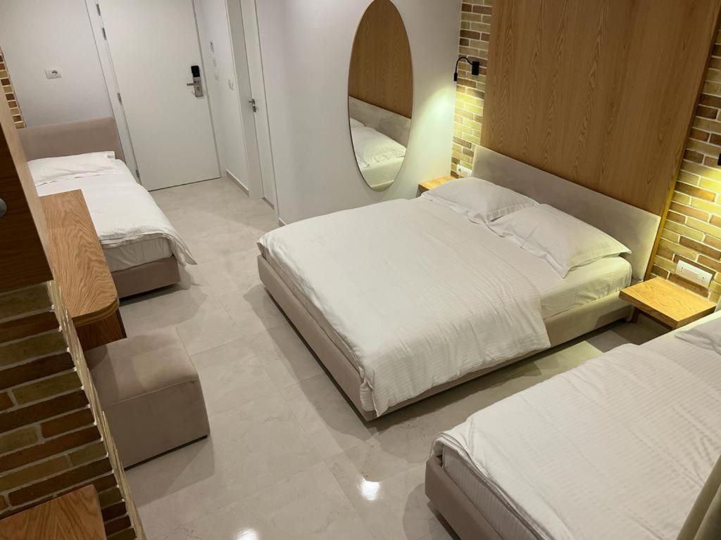 Hotel Piccolino Sarande Ngoại thất bức ảnh