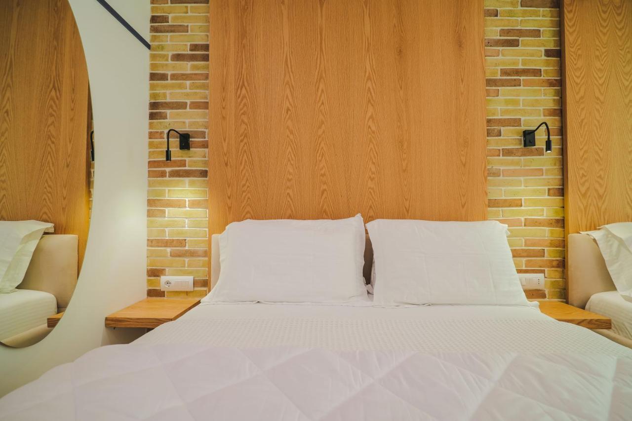 Hotel Piccolino Sarande Ngoại thất bức ảnh