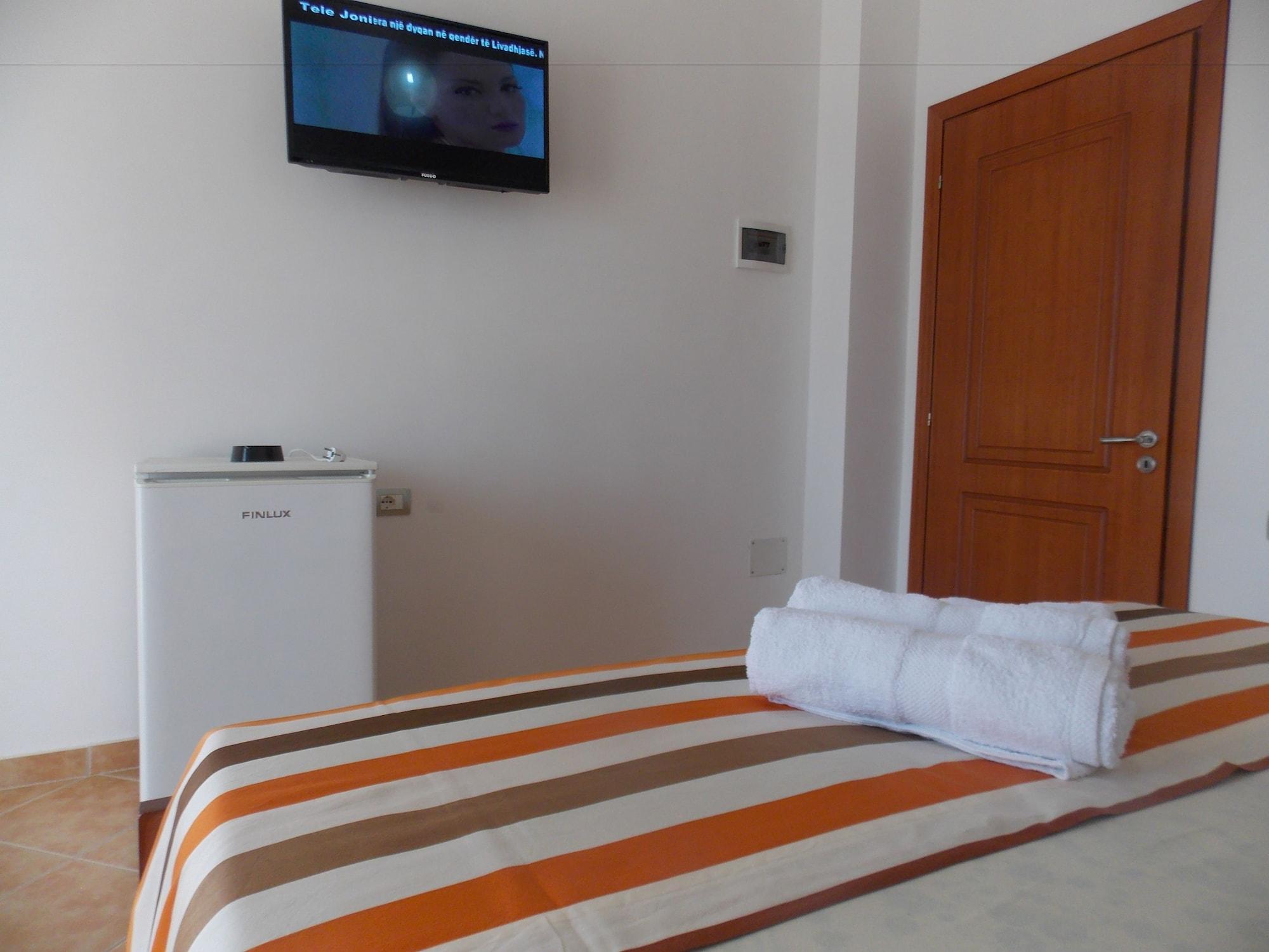 Hotel Piccolino Sarande Ngoại thất bức ảnh