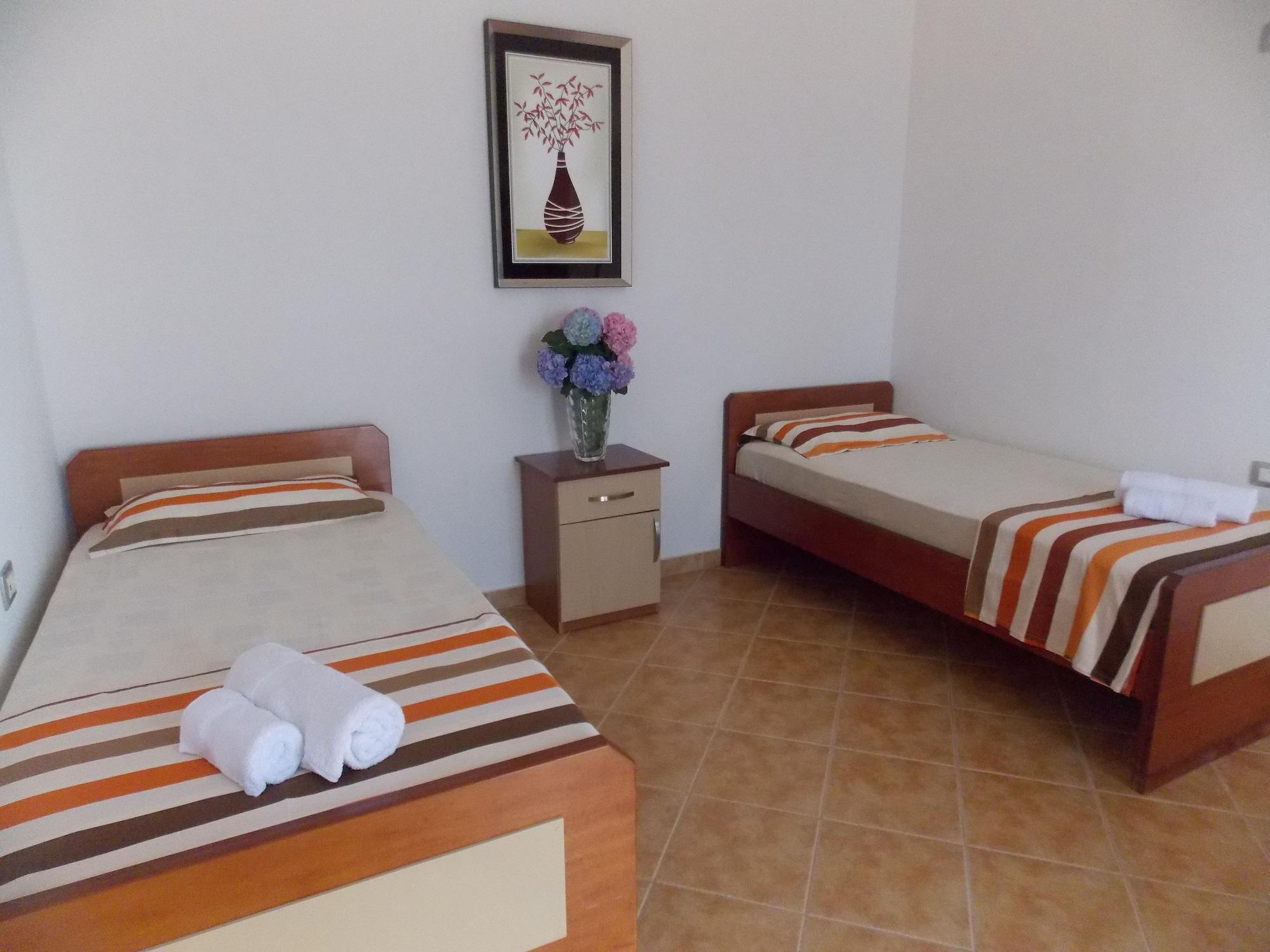 Hotel Piccolino Sarande Ngoại thất bức ảnh