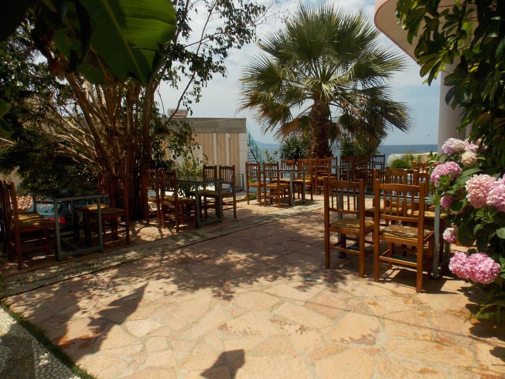 Hotel Piccolino Sarande Ngoại thất bức ảnh