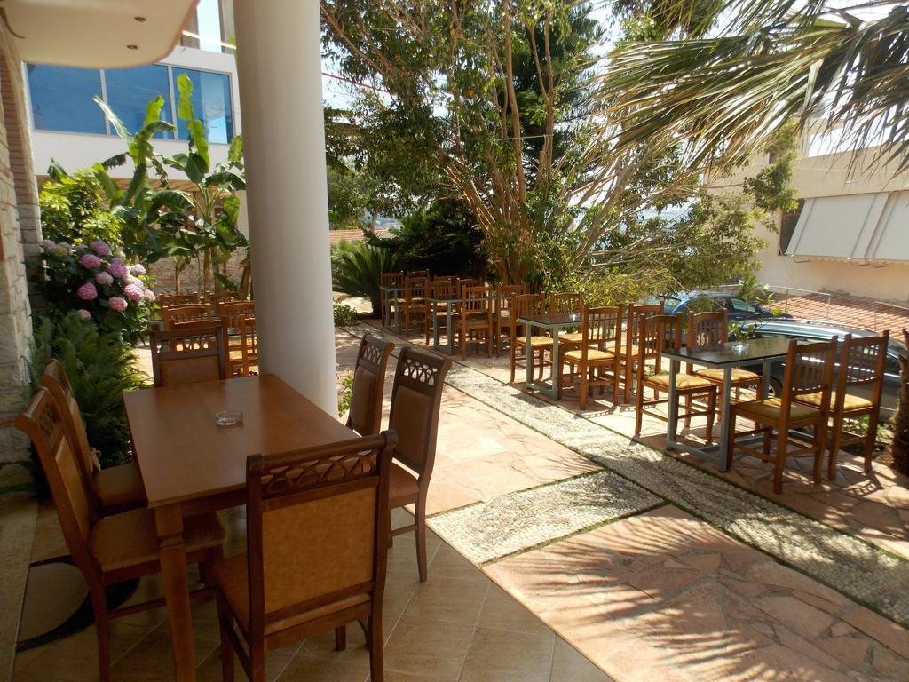 Hotel Piccolino Sarande Ngoại thất bức ảnh
